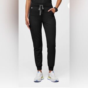 Figs High Waisted Zamora Jogger Scrub Pants in Medium